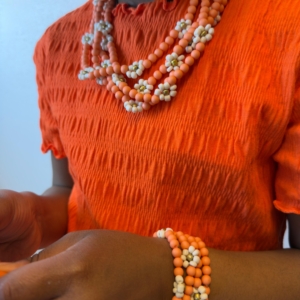 Daisy Ketting   Peach  Model   Bobble World